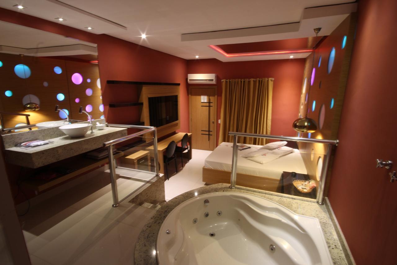 Hotel Happy Night (Adults Only) Cotia  Exterior foto