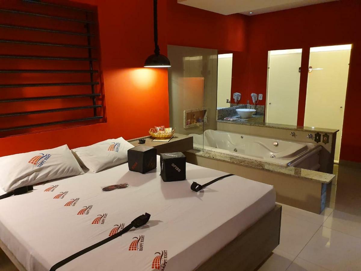 Hotel Happy Night (Adults Only) Cotia  Exterior foto